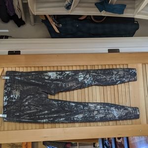 Lululemon yoga pants